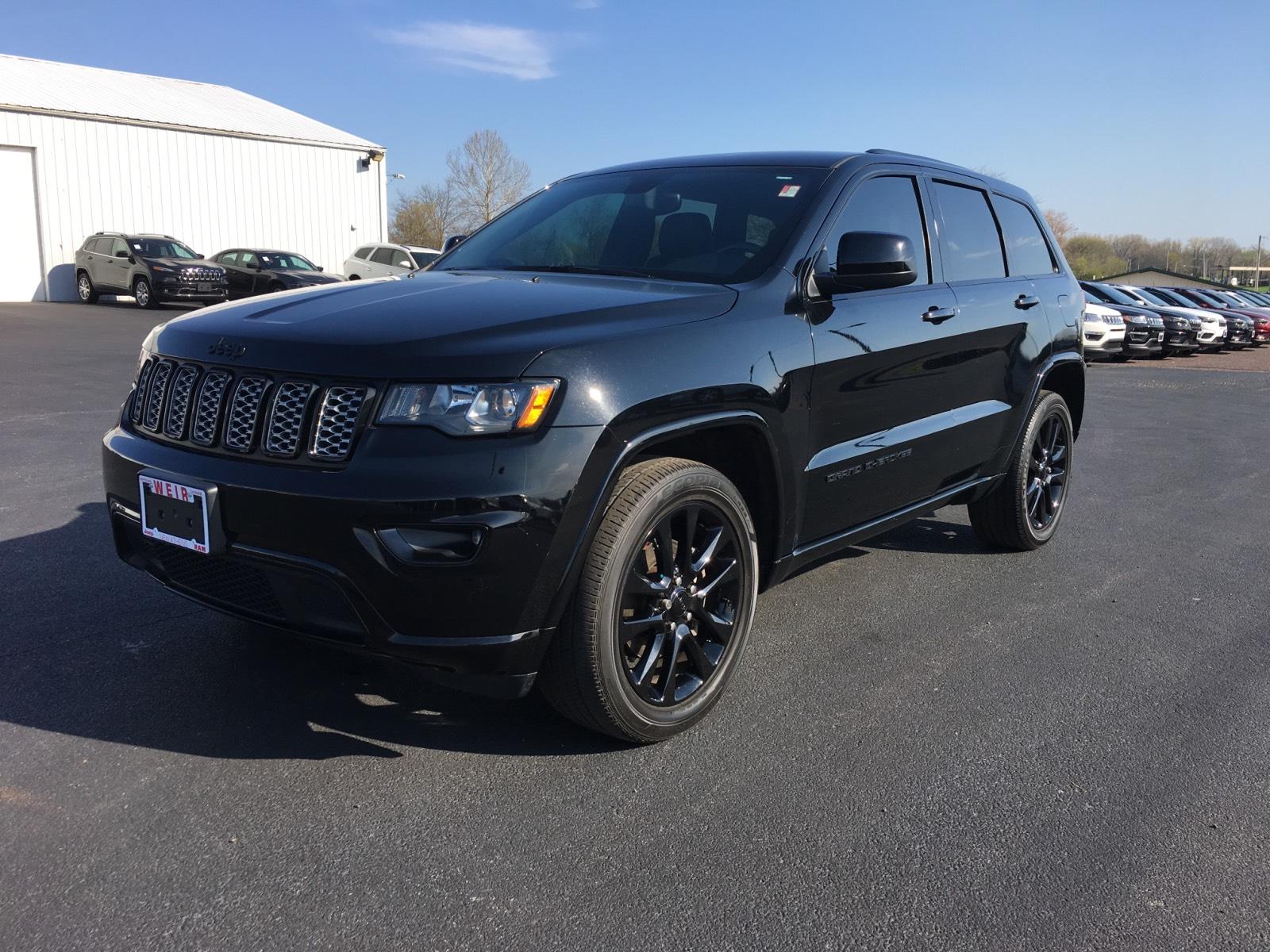 Pre-owned 2017 Jeep Grand Cherokee Altitude 4x4 *ltd Avail* Sport 